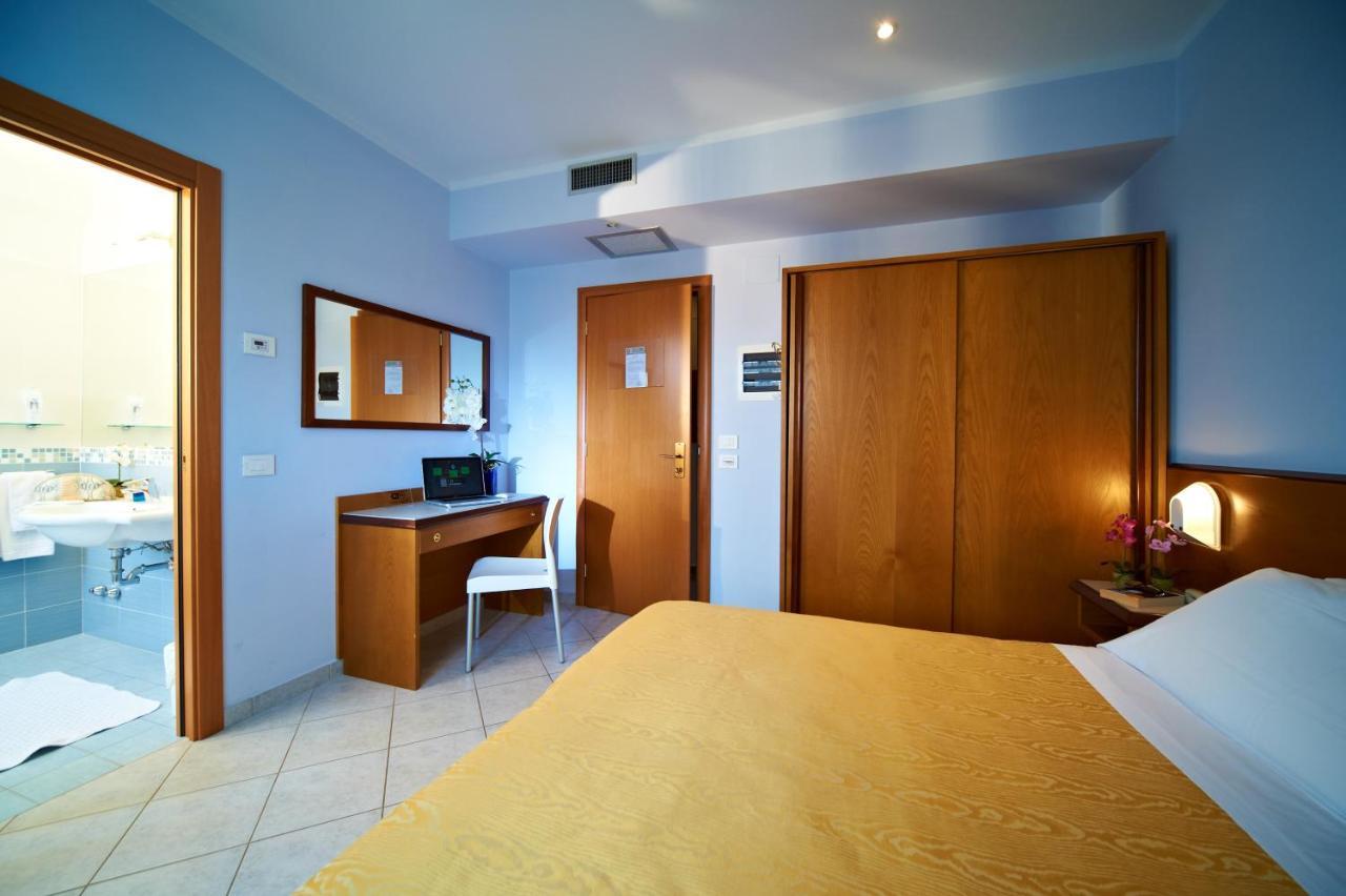 Hotel Sirio Lido di Camaiore Ngoại thất bức ảnh
